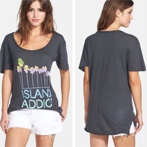 Wildfox Island Addict scoop neck oversized tee size Medium